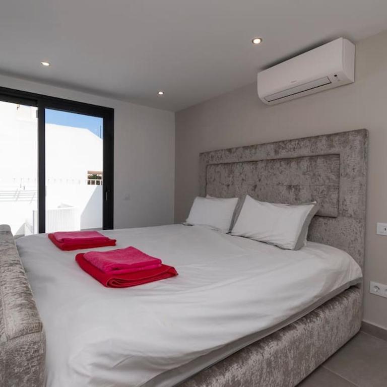 Modern 3 Bedroom Villa with Hot Tub in Costa Adeje - Villa de 3 dormitorios - 23