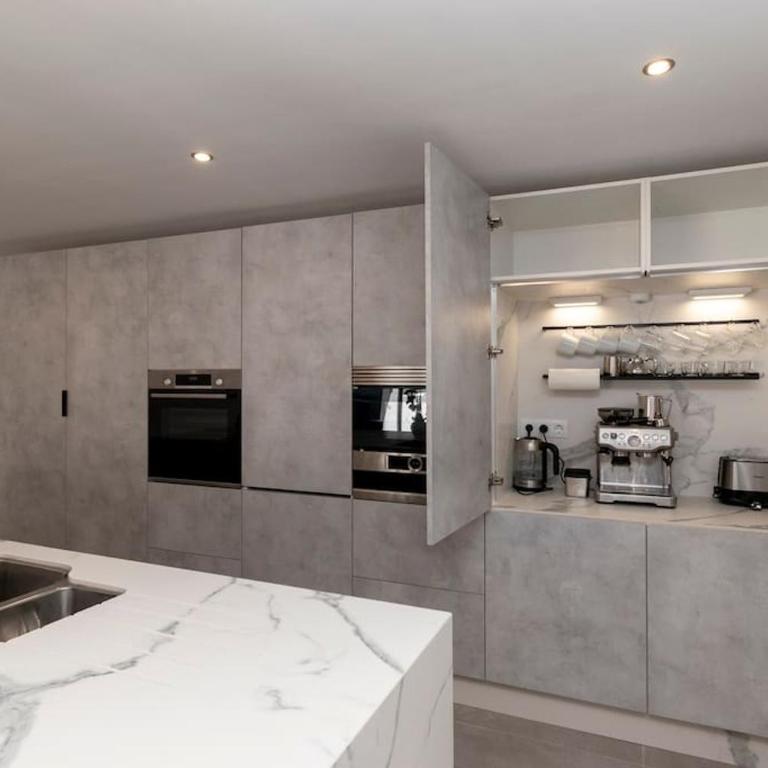 Modern 3 Bedroom Villa with Hot Tub in Costa Adeje - Villa de 3 dormitorios - 19