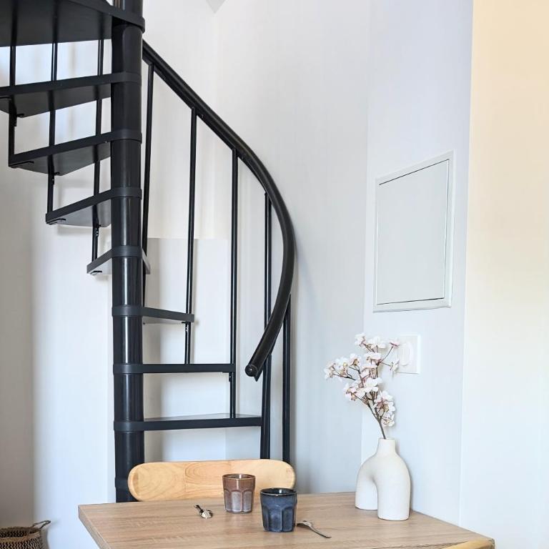 Elégante maison amiénoise - proche gare, home-cinéma, 3 chambres doubles, 1 chambre familiale avec jacuzzi privatif - La Maison Des Petits Sablon - Chambre Familiale - 22
