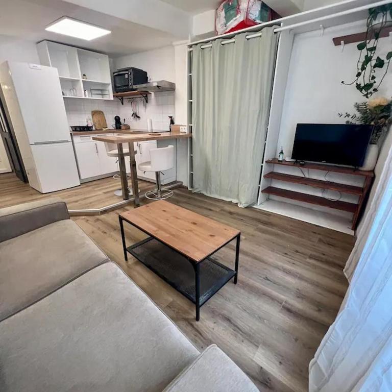 Studio centre historique à Carpentras - Appartement 1 Chambre - 2