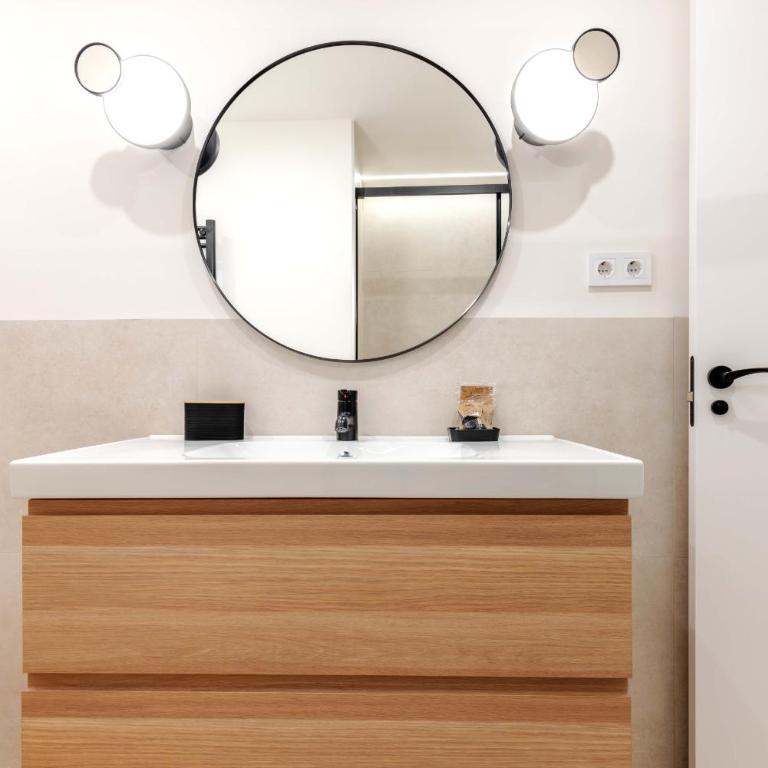 Apartamento Puerta de America VII en Madrid - Superior Apartment - 13