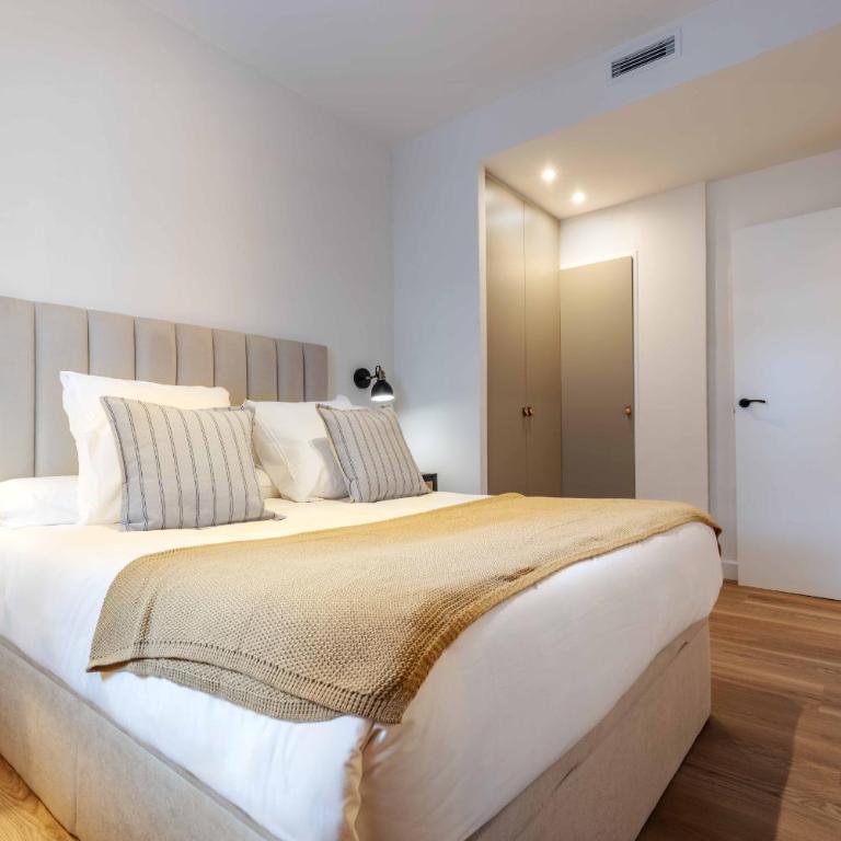 Apartamento Puerta de America VII en Madrid - Superior Apartment - 14