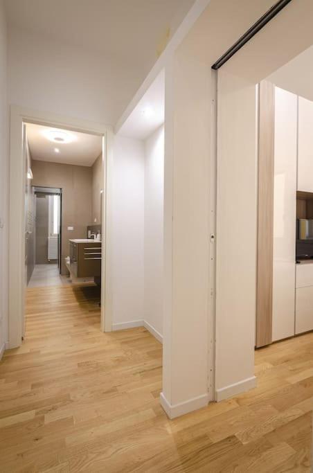 Farini Suite - One-Bedroom Apartment - 12