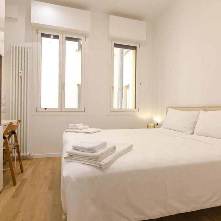 Farini Suite - One-Bedroom Apartment - 13