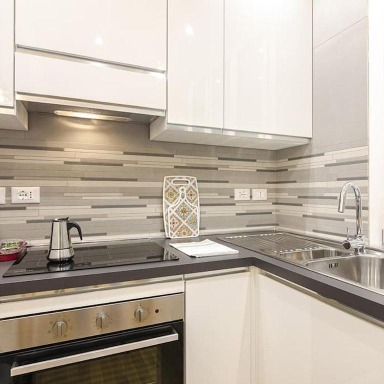 Farini Suite - One-Bedroom Apartment - 4