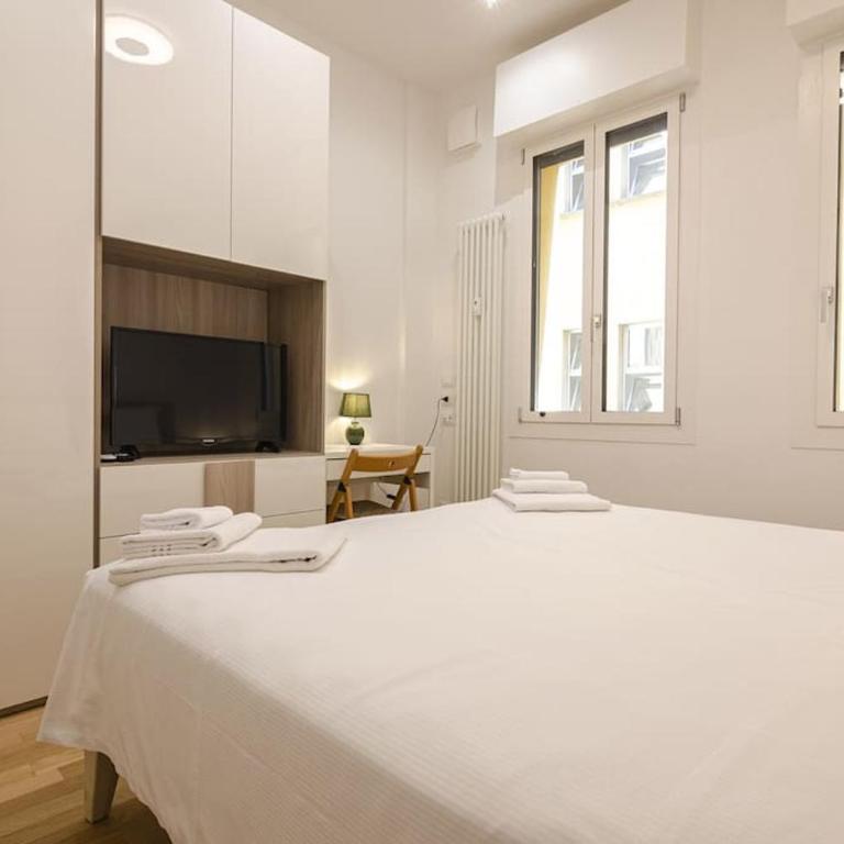 Farini Suite - One-Bedroom Apartment - 16