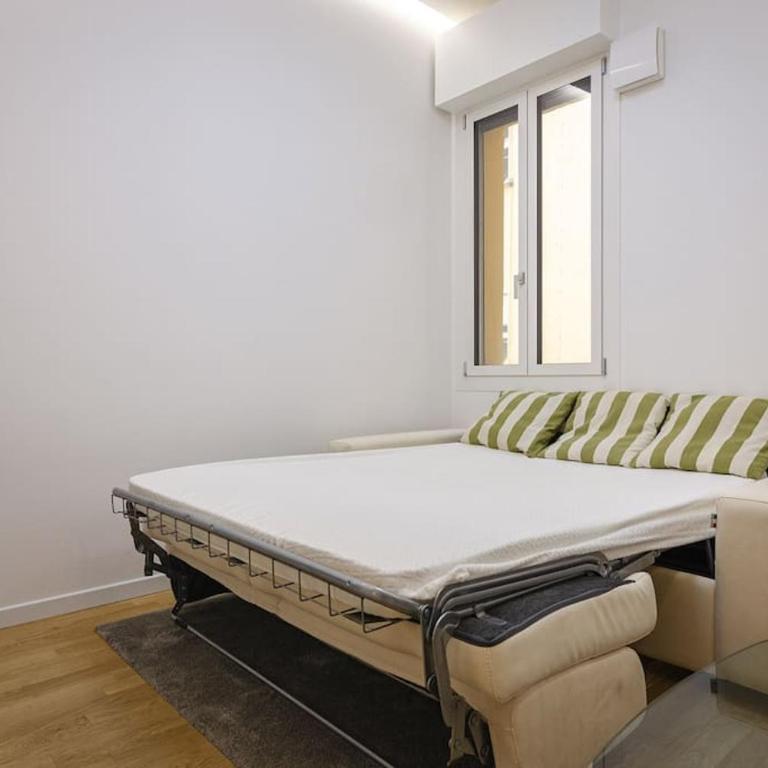 Farini Suite - One-Bedroom Apartment - 8