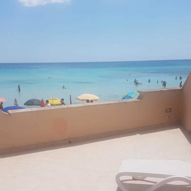 Villa Ciccarese dentro la spiaggia - Villa with Sea View - 30