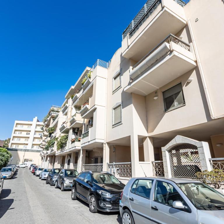 GuestHost - Comfy Apartment close to the Station with Courtyard - Appartamento con 1 Camera da Letto - 12