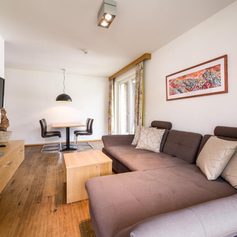 Apartment S - Appartamento con 1 Camera da Letto, Balcone e Vista Montagna - 4