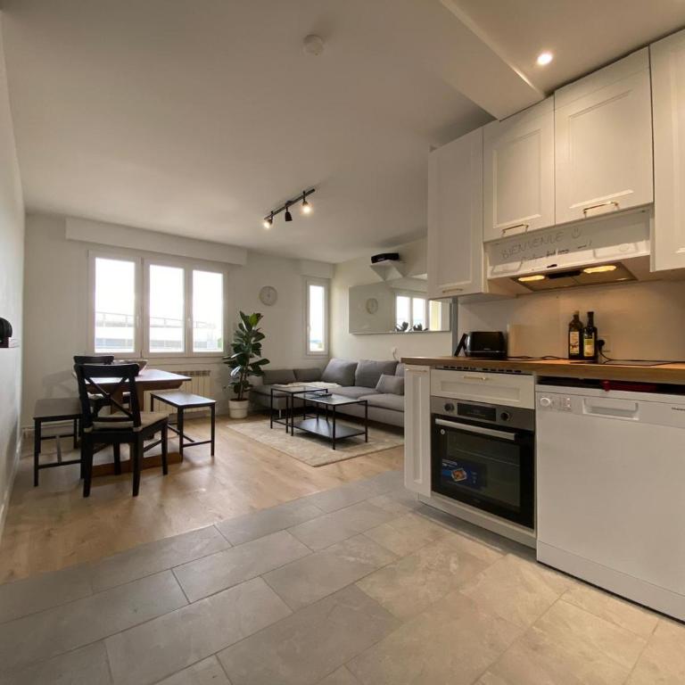 Grand appartement Standing reims centre Arena - Apartment mit 1 Schlafzimmer - 11
