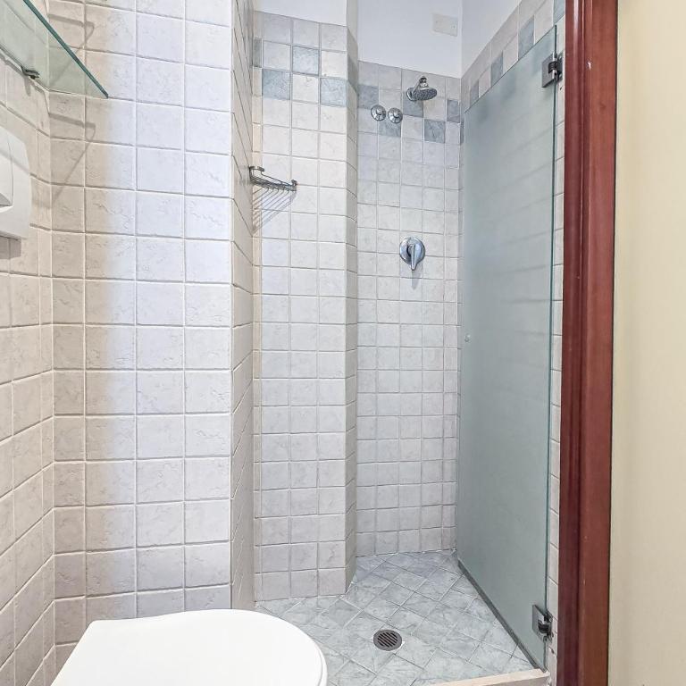 Hotel Avana Fronte Mare - Quadruple Room with Balcony - 2