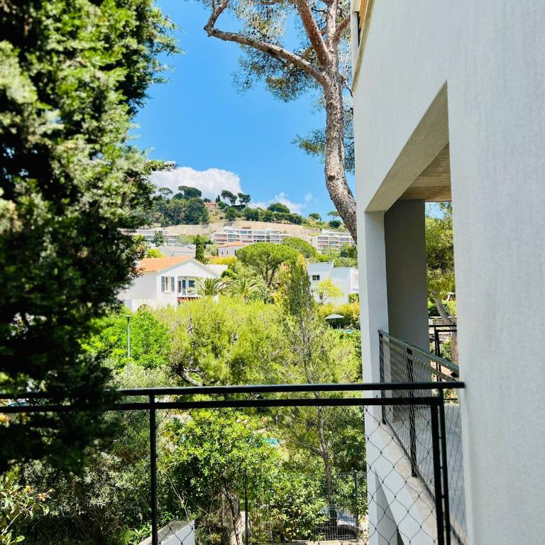 Le Petit Canaille - One-Bedroom Apartment - 17