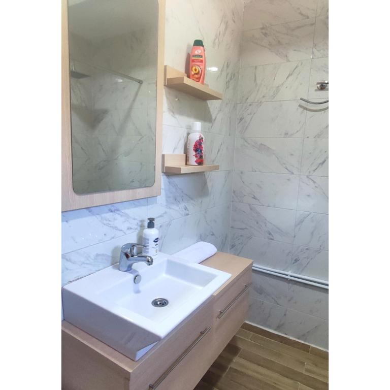 Estia - Two-Bedroom House - 21