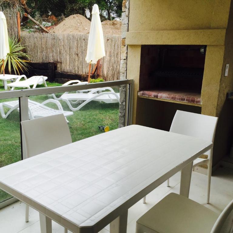 Las Brisas - Apartment - 8