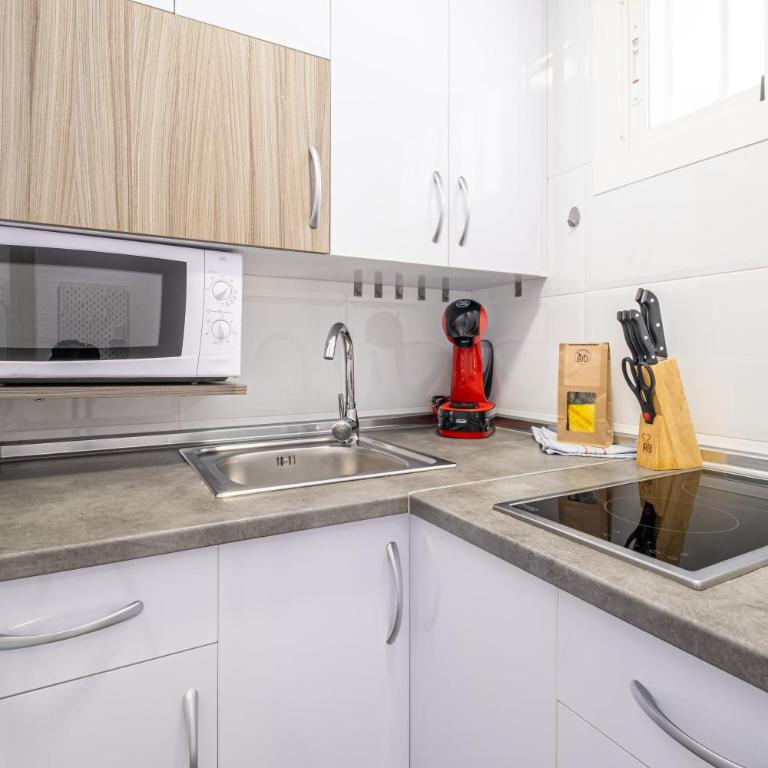 Albatros 12-8 Sea Views Levante Beach - Studio Apartment - 16