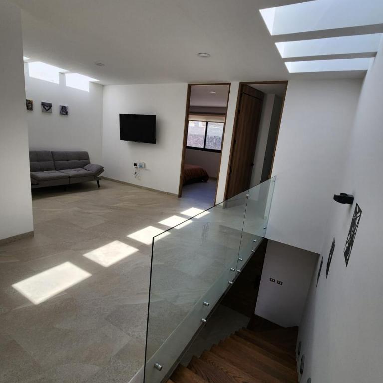 Casa de Lujo con Jacuzzi - Three-Bedroom House - 11