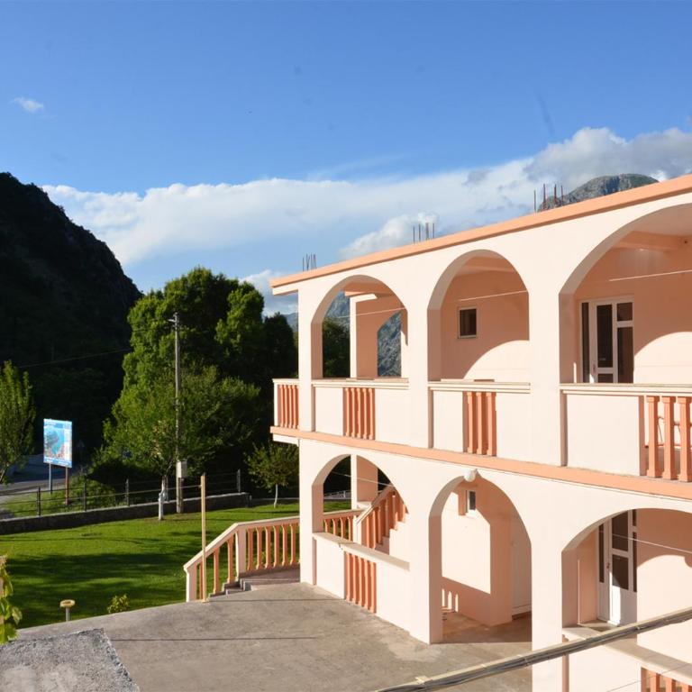 Apartment Vista Verde Kotor - Apartman sa 2 Spavaće Sobe i Pogledom na Vrt - 2