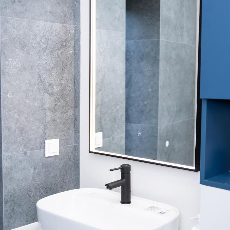 Azzurro City Sarajevo - Deluks Apartman - 15