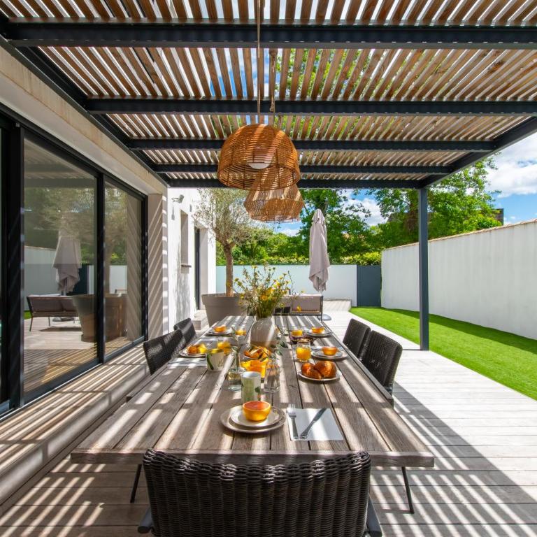 LA CONTEMPORAINE au calme avec sa piscine, wifi fibre, 8 personnes - Villa - 41