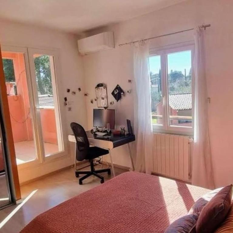 Élégante Villa avec piscine protégée - Villa - 18