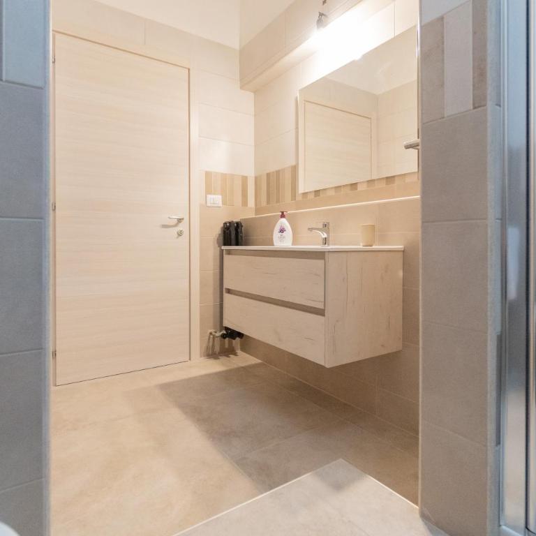 Appartamenti vista Mare - Three-Bedroom Apartment with Terrace and Sea view - 26