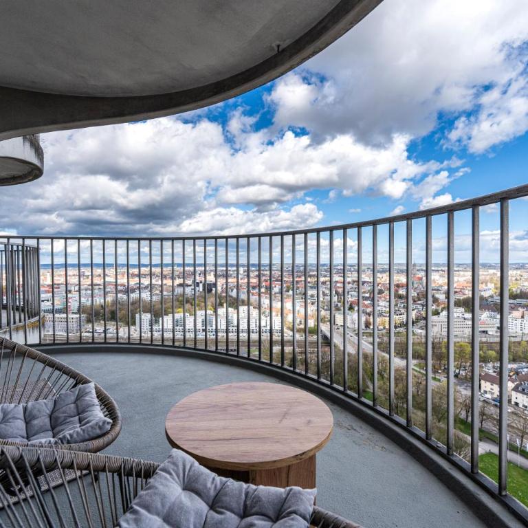 Apartment in der 30. Etage, Tolle Aussicht, Zentral - Apartamento de 1 dormitorio - 6