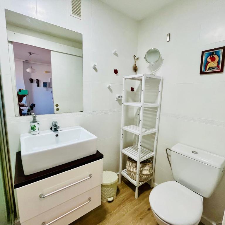 Mirador mar -Book apartments - Two-Bedroom Apartment with Sea View - 13