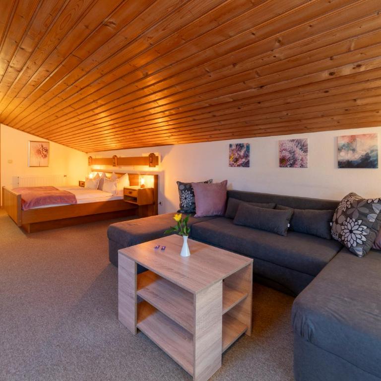 Gästehaus beim Schneidersepp inkl. Chiemgaukarte - Doppelzimmer - 7
