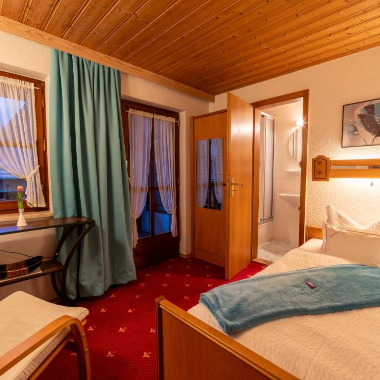 Gästehaus beim Schneidersepp inkl. Chiemgaukarte - Einzelzimmer - 1