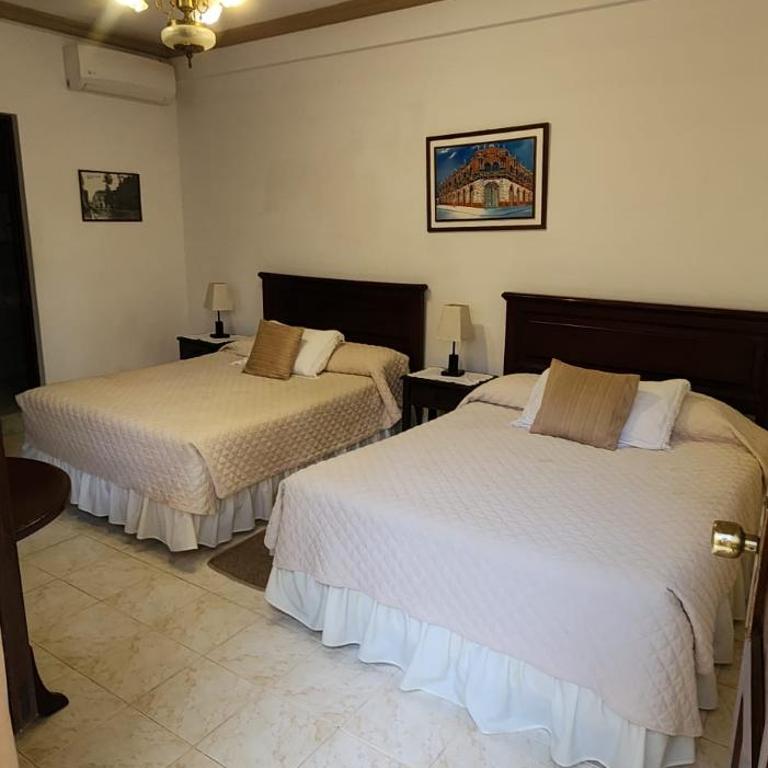 Hotel Carmen - Habitación Doble - 2 camas dobles - 14