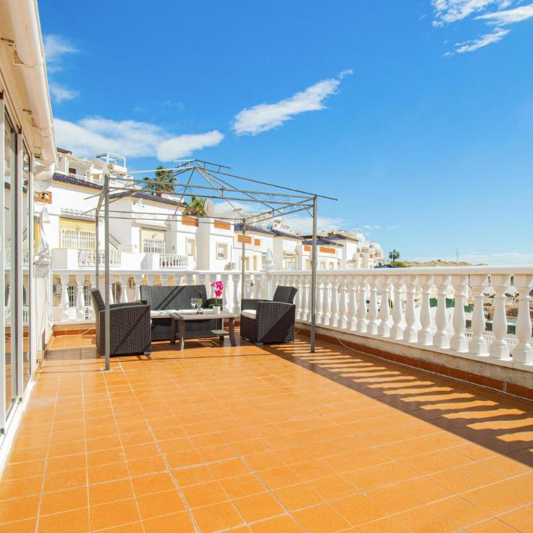 Amazing Home In Ciudad Quesada With Wifi - Casa Vacacional de 3 dormitorios - 3