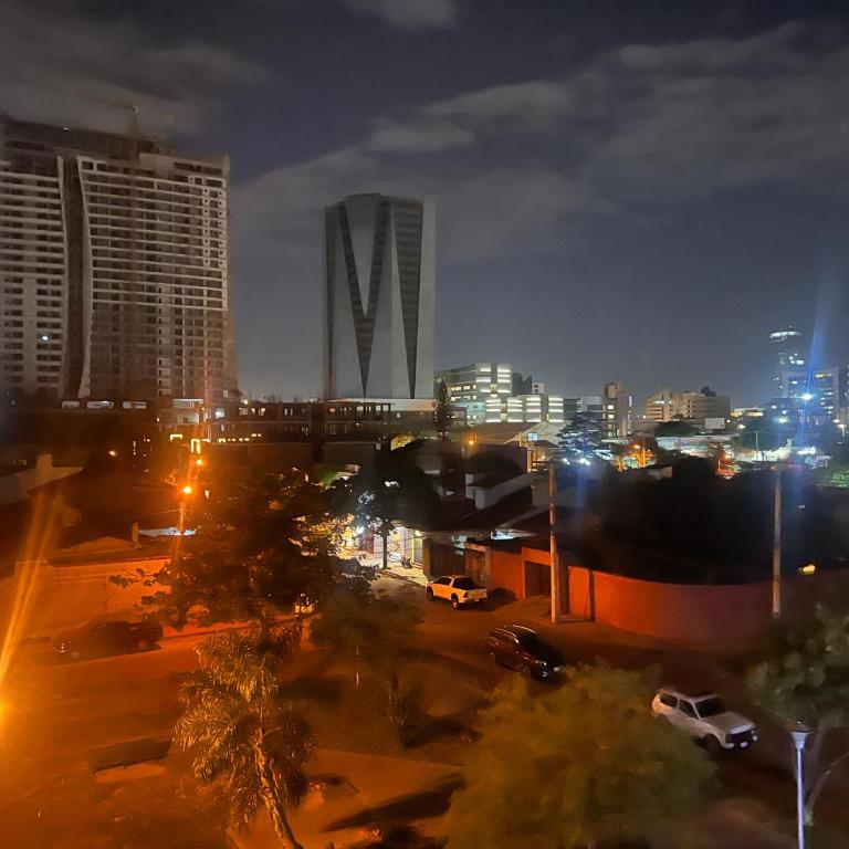 Departamento de lujo, en Equipetrol - Apartamento Deluxe de 1 dormitorio - 16