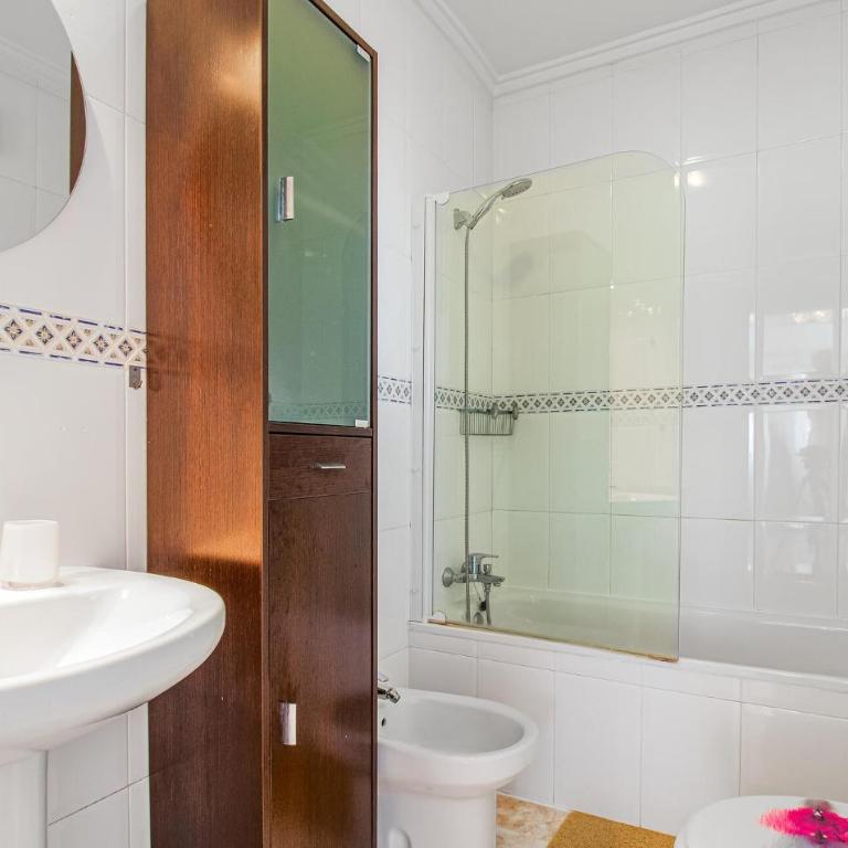 Amazing Home In Ciudad Quesada With Wifi - Casa Vacacional de 3 dormitorios - 19