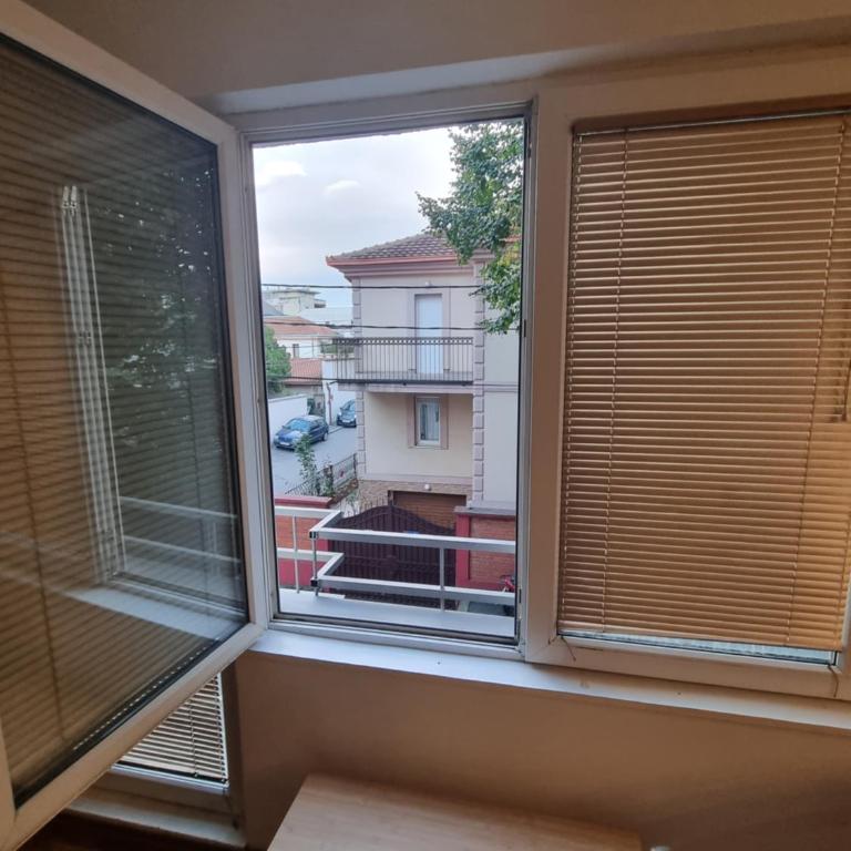 Modern apartment - quiet street - Apartman sa 1 Spavaćom Sobom - 4