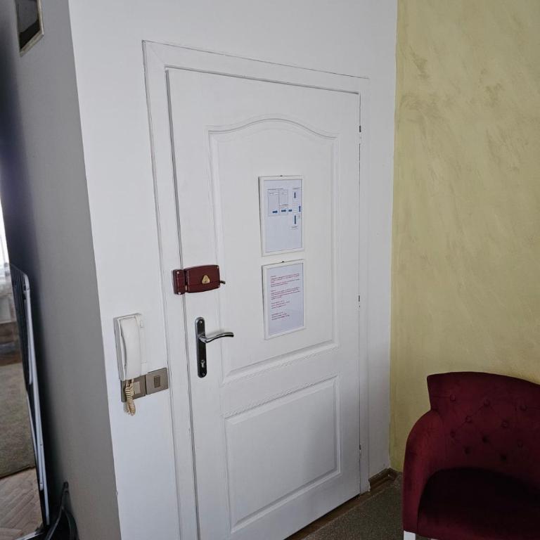 Modern apartment - quiet street - Apartman sa 1 Spavaćom Sobom - 12