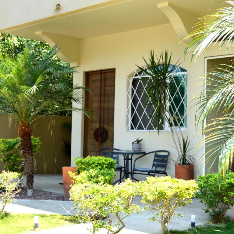 Adelfa Suites - Estudio Estándar - 2