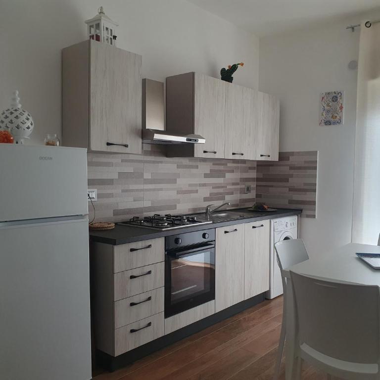 Kar House Milazzo - Casa con 2 Camere da Letto - 13