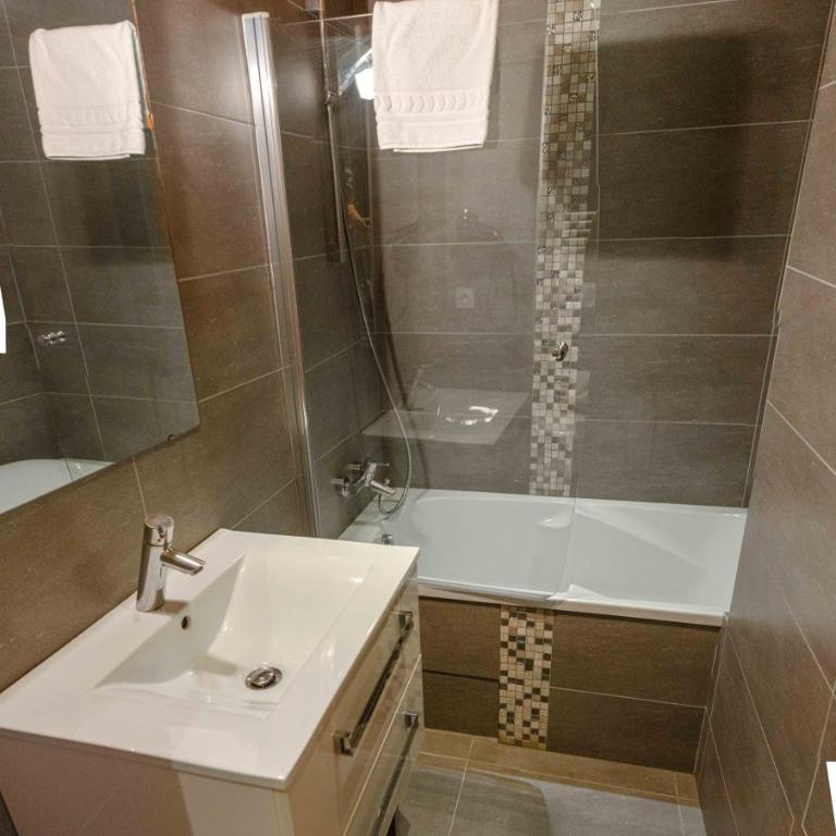 Les Chalets d'Adelphine & SPA - Chalet mit 4 Schlafzimmern - 11