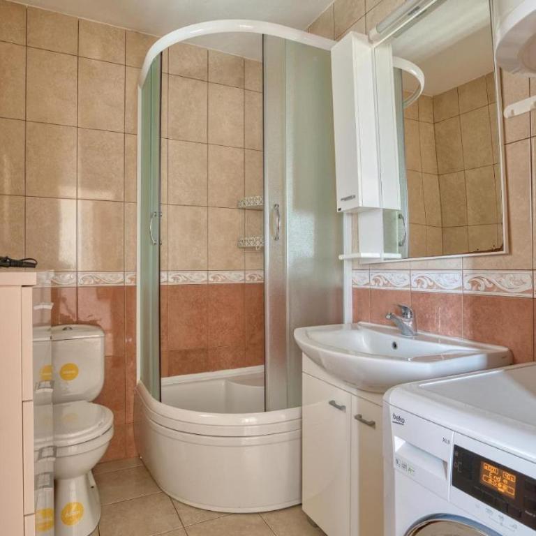 Underhill Royal View - Two-Bedroom House - 10
