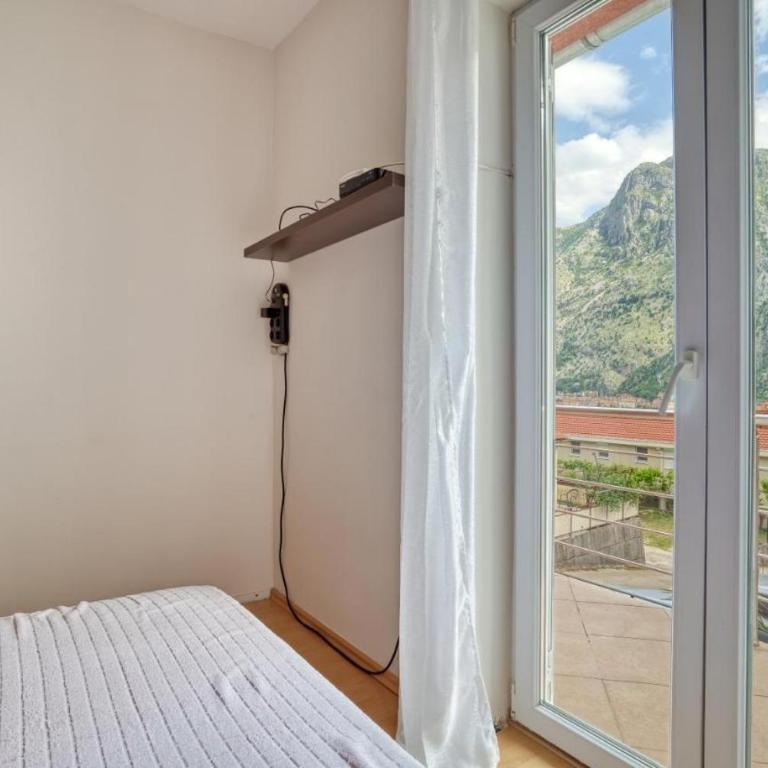 Underhill Royal View - Two-Bedroom House - 21