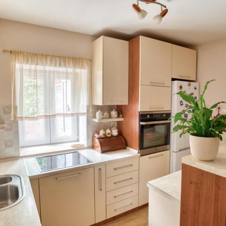Underhill Royal View - Two-Bedroom House - 5
