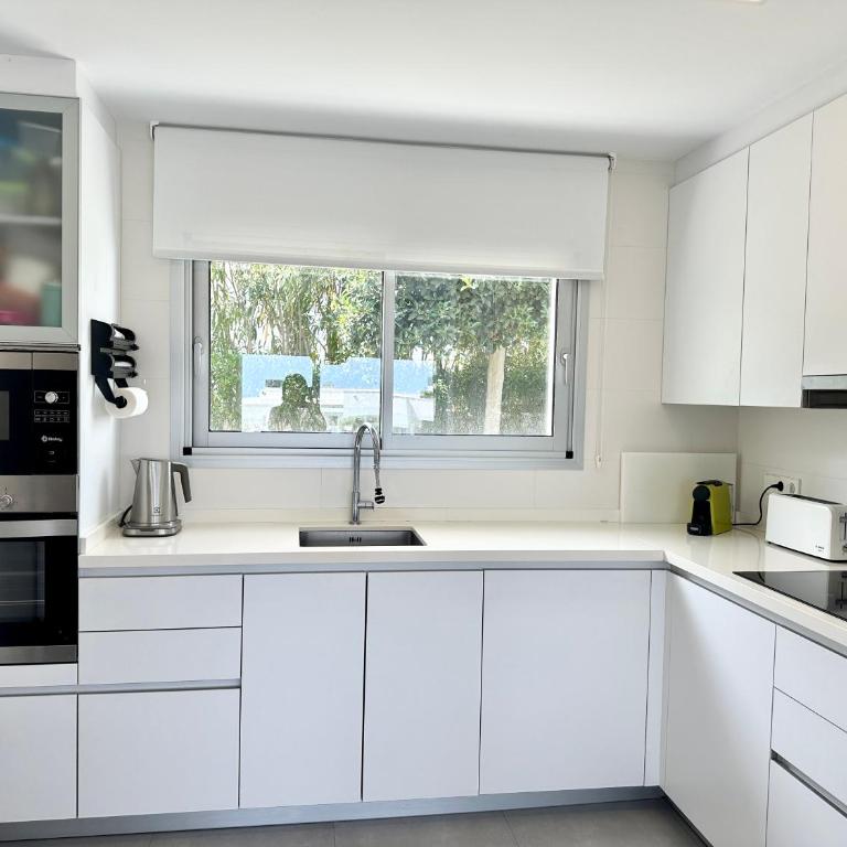 Modern sea view villa near Moraira and Javea - Villa con vistas al mar - 16