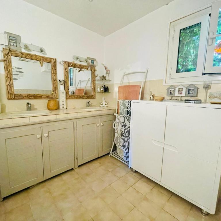 Maison 6-8 personnes proche Cannes - Maison 3 Chambres - 2