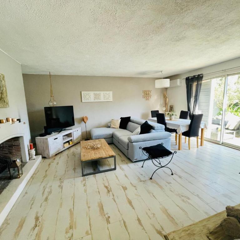 Maison 6-8 personnes proche Cannes - Maison 3 Chambres - 3