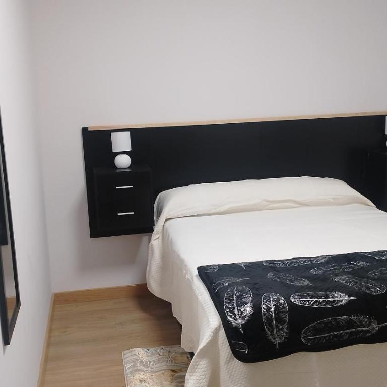 Casa Samil - Habitación Doble con cama supletoria - 10