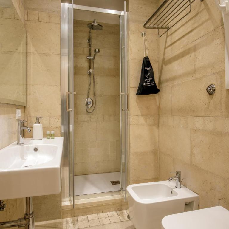 Daplace - Santa Susanna Suites - Camera Tripla - 3