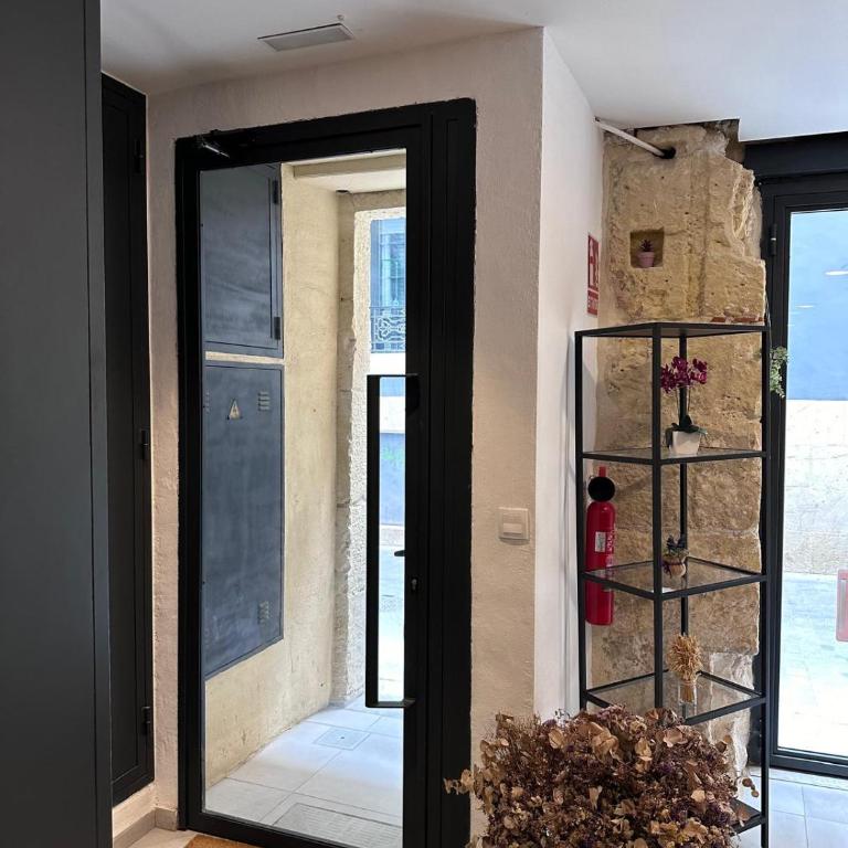 LOTUS SUITES Alicante - One-Bedroom Apartment - 17