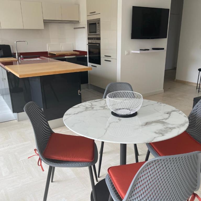 Parc Baie des Anges - One-Bedroom Apartment - 57