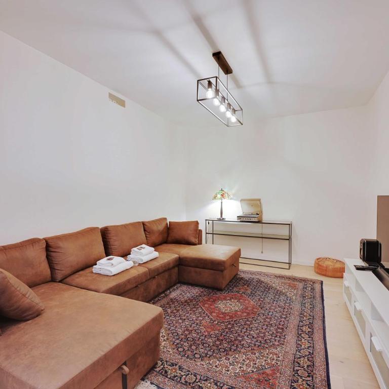 Chic apartment - 2BR-6P - Center of Paris - Two-Bedroom Apartment - 3